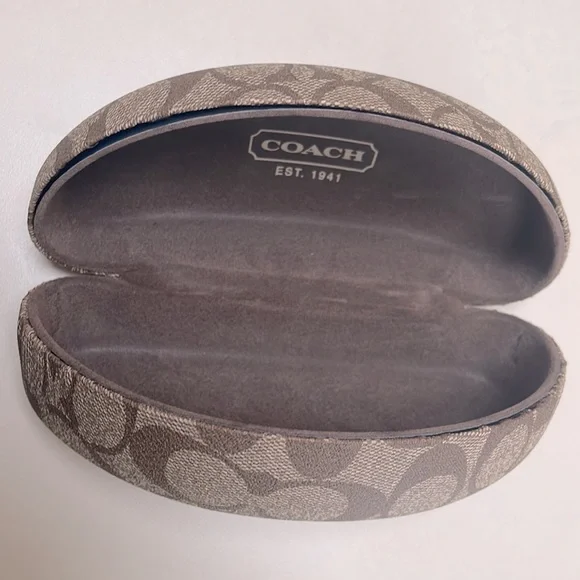 COACH Sunglasses Case + Cleaning Cloth in Signature C Print (no sunglasses) EUC - Picture 4 of 7